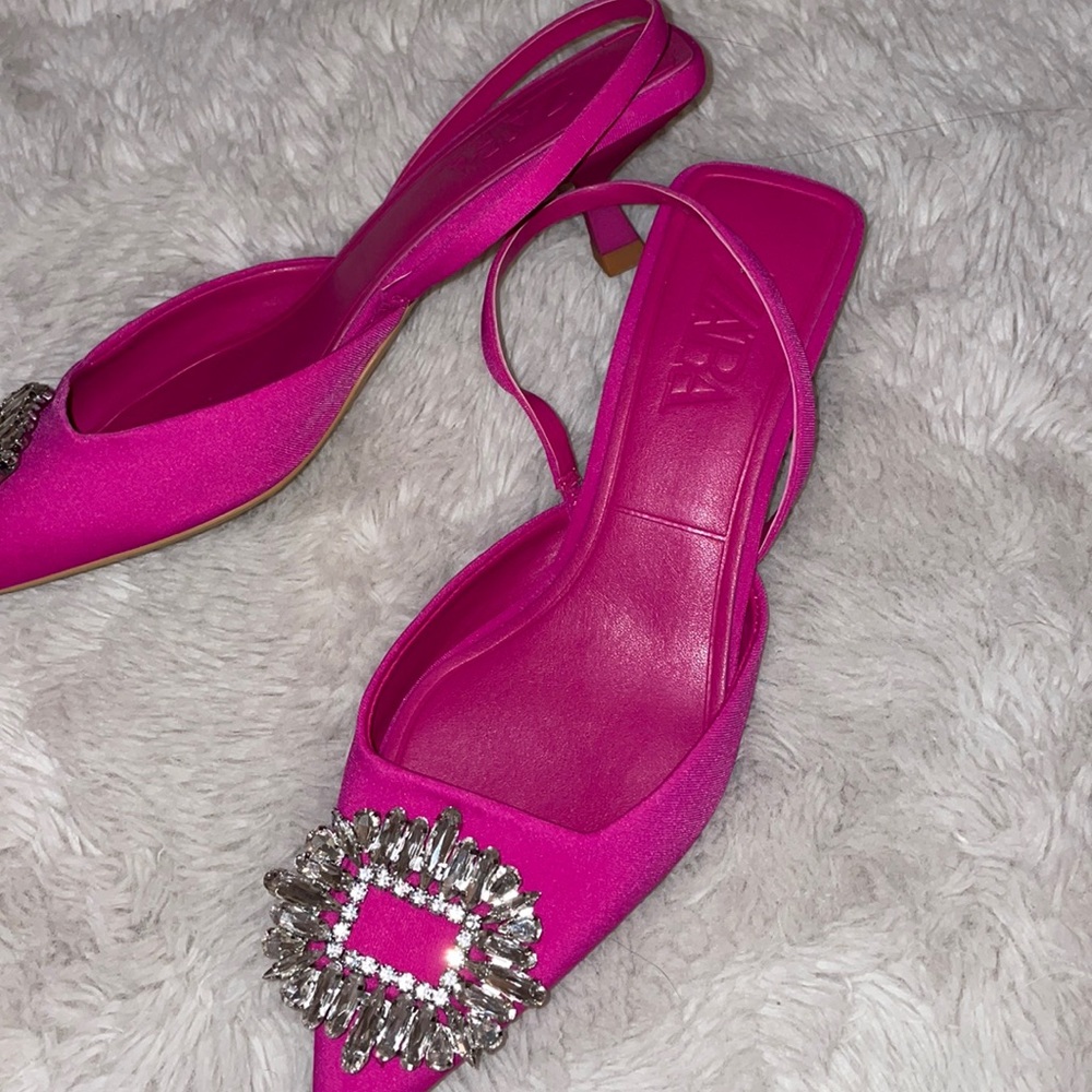 Zara pink kitten heel sling backs💖